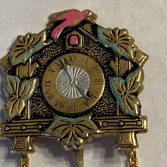 Vintage Spain Gold Tone Cuckoo Clock Brooch Pin - Picture 16 of 16